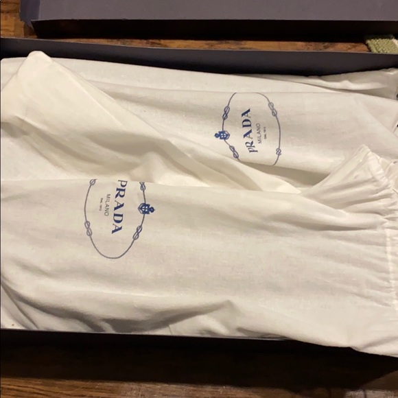 Beautiful Prada Boots - Picture 2 of 15